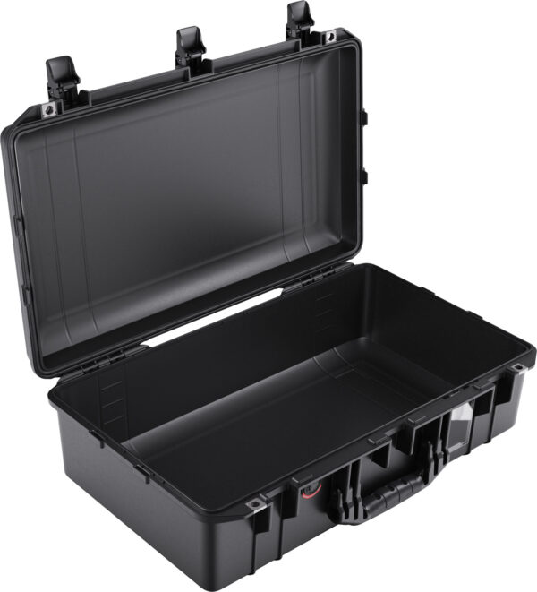 Pelican 1555 Air Case - Image 4