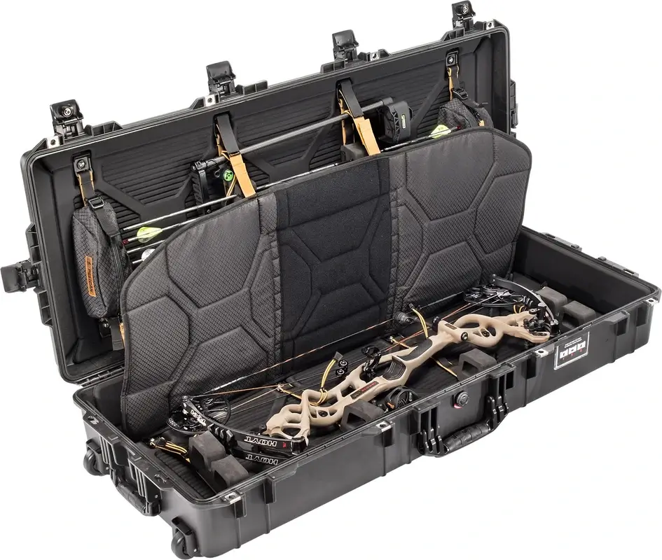 Pelican 1745 Air Bow Case