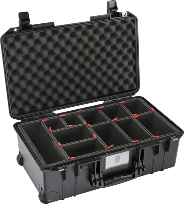 Pelican 1535 air trekpak divider system