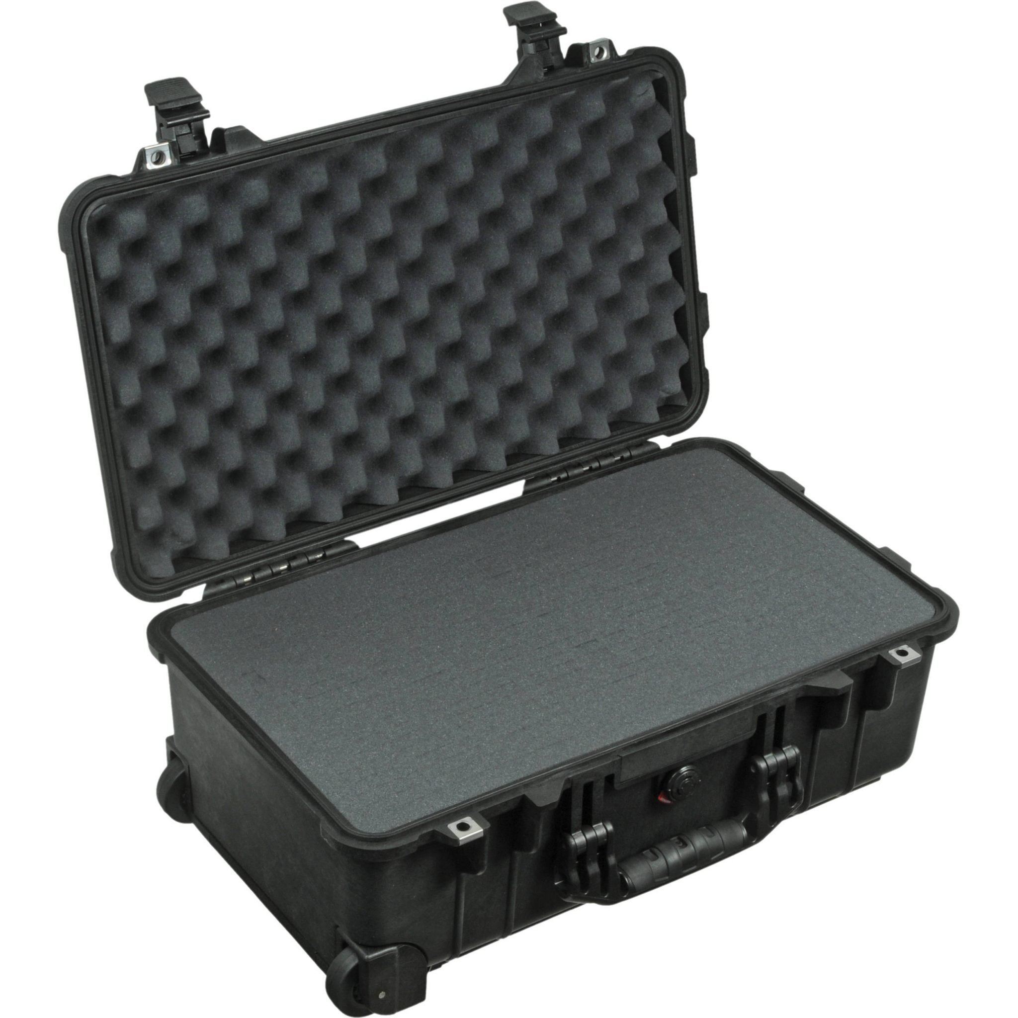 pelican_1510_000_110_1510_carry_on_case_330231_4-scaled-1.jpg