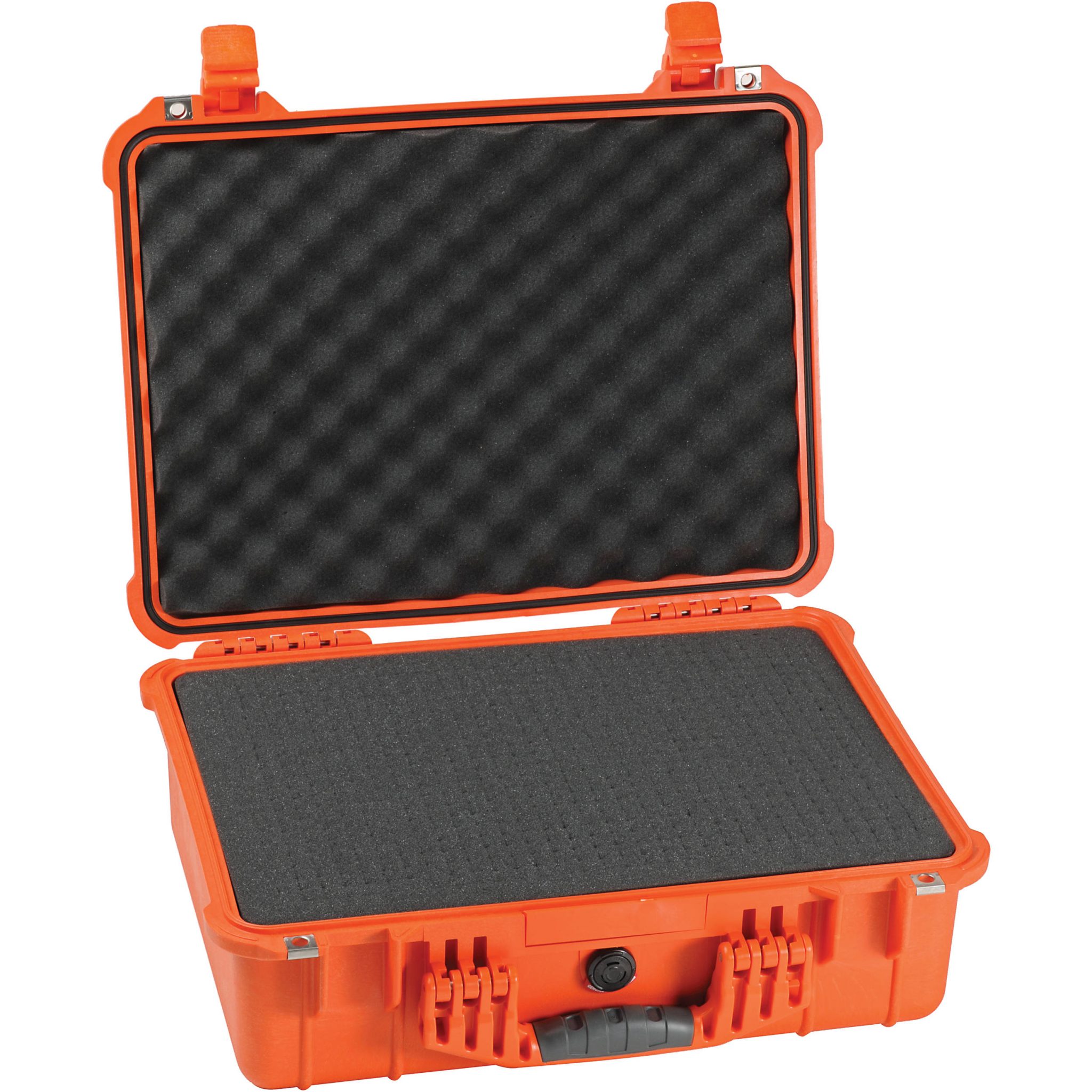pelican_1520_000_150_1520_case_with_foam_70628-scaled-1.jpg