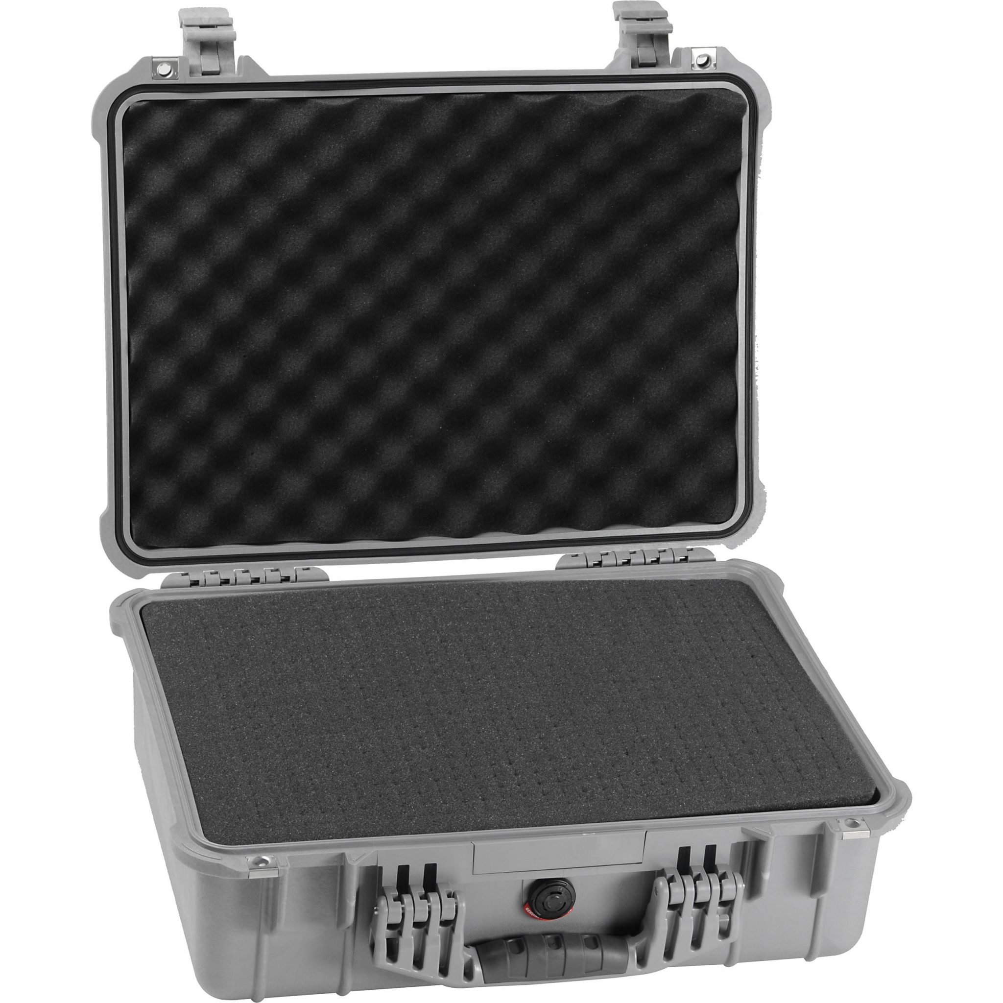 pelican_1520_000_180_1520_case_with_foam_70627-scaled-1.jpg